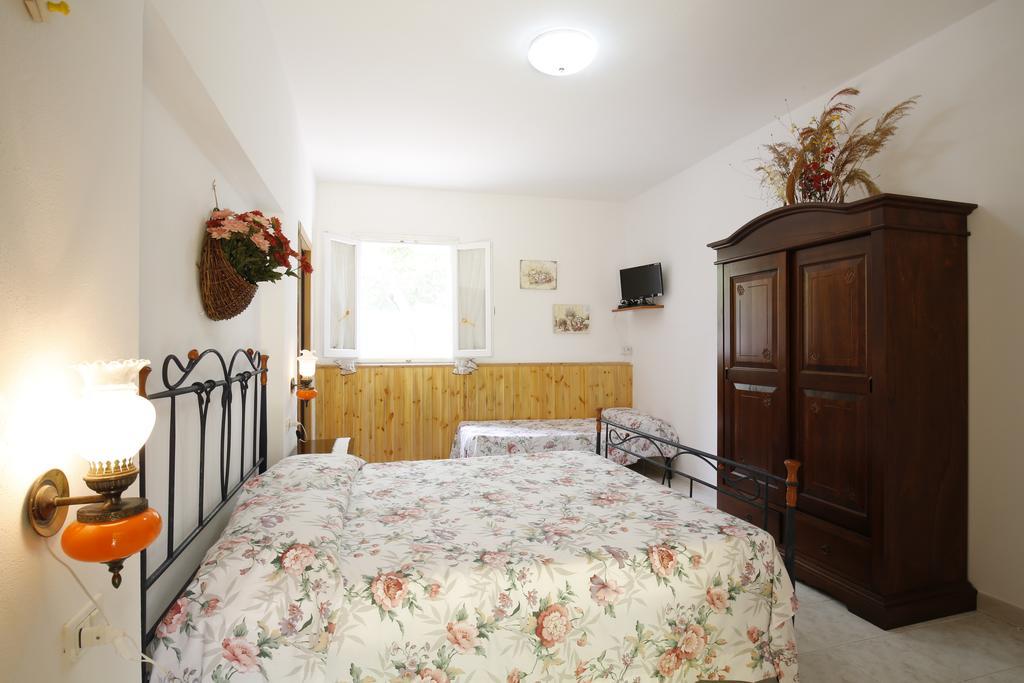 One-Bedroom Apartment,128112786:JPEG